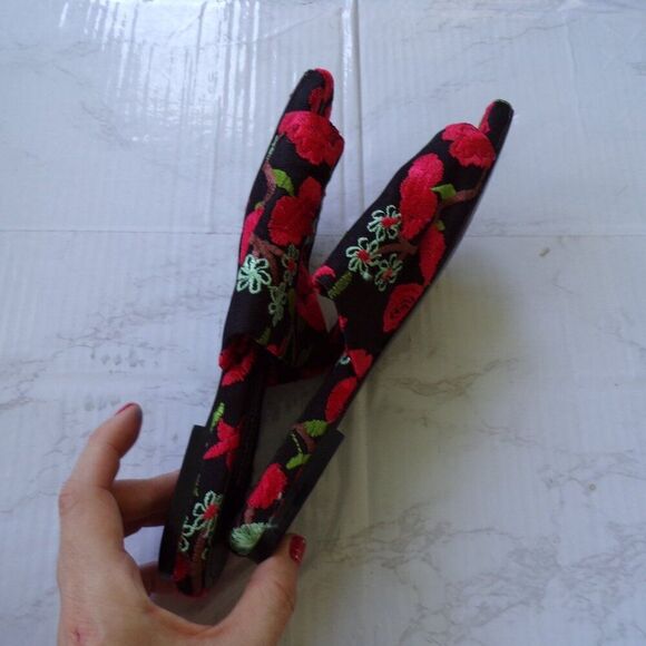 Charles David slide sandals 7 - Picture 5 of 8